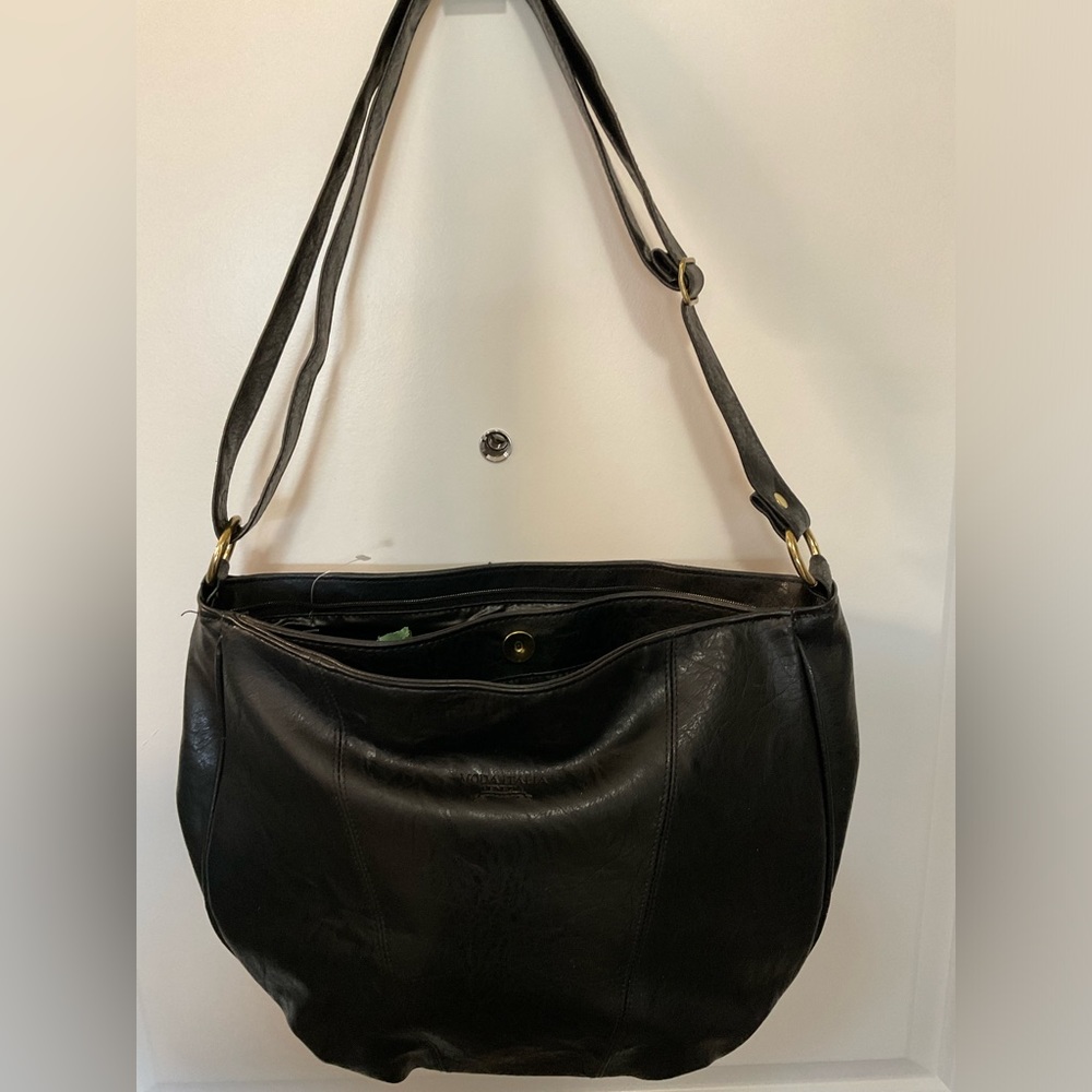 Black cross-body/ shoulder bag